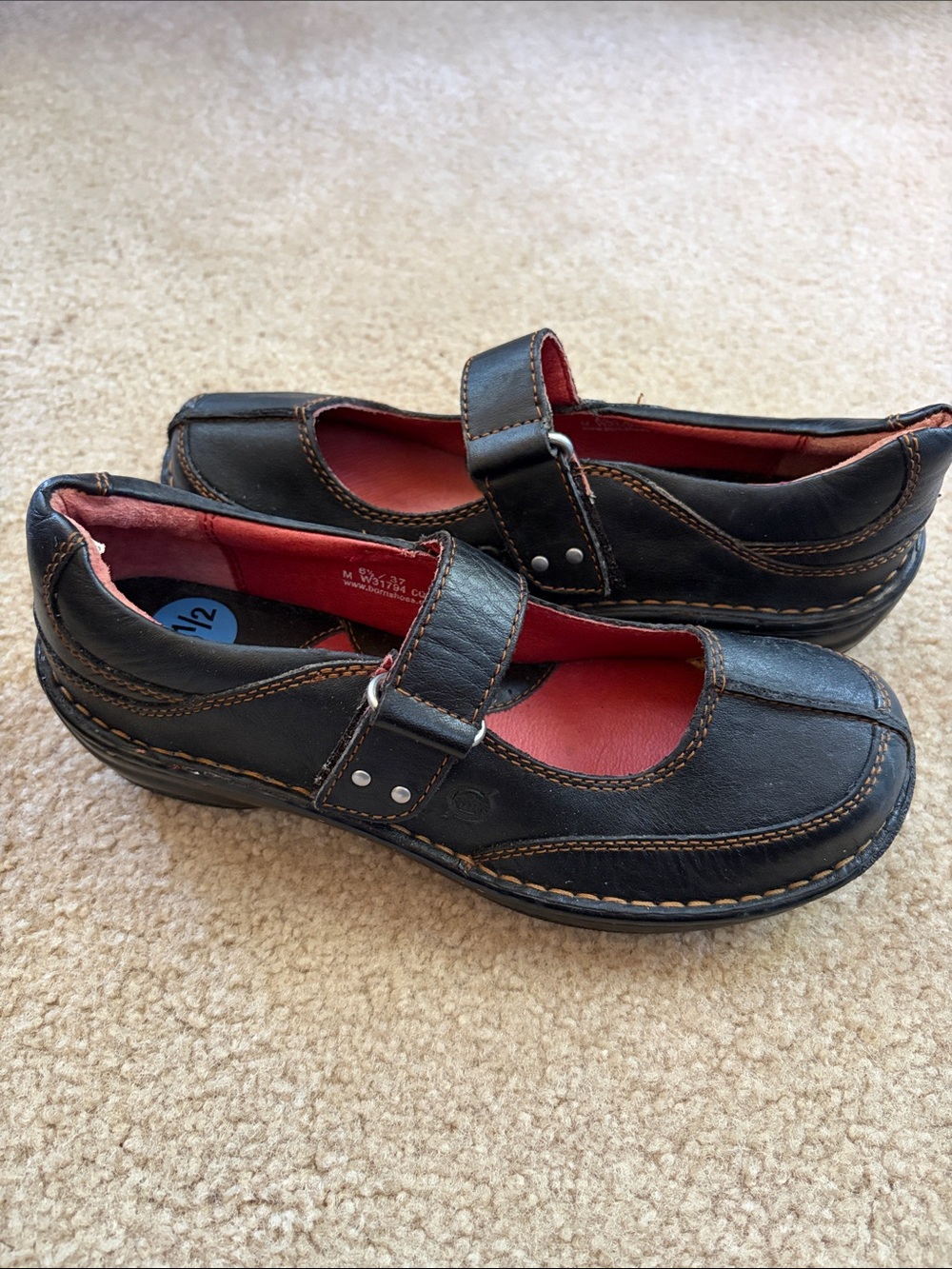 Born Mary Jane’s Velcro strap Leather NWOT Size 6.5